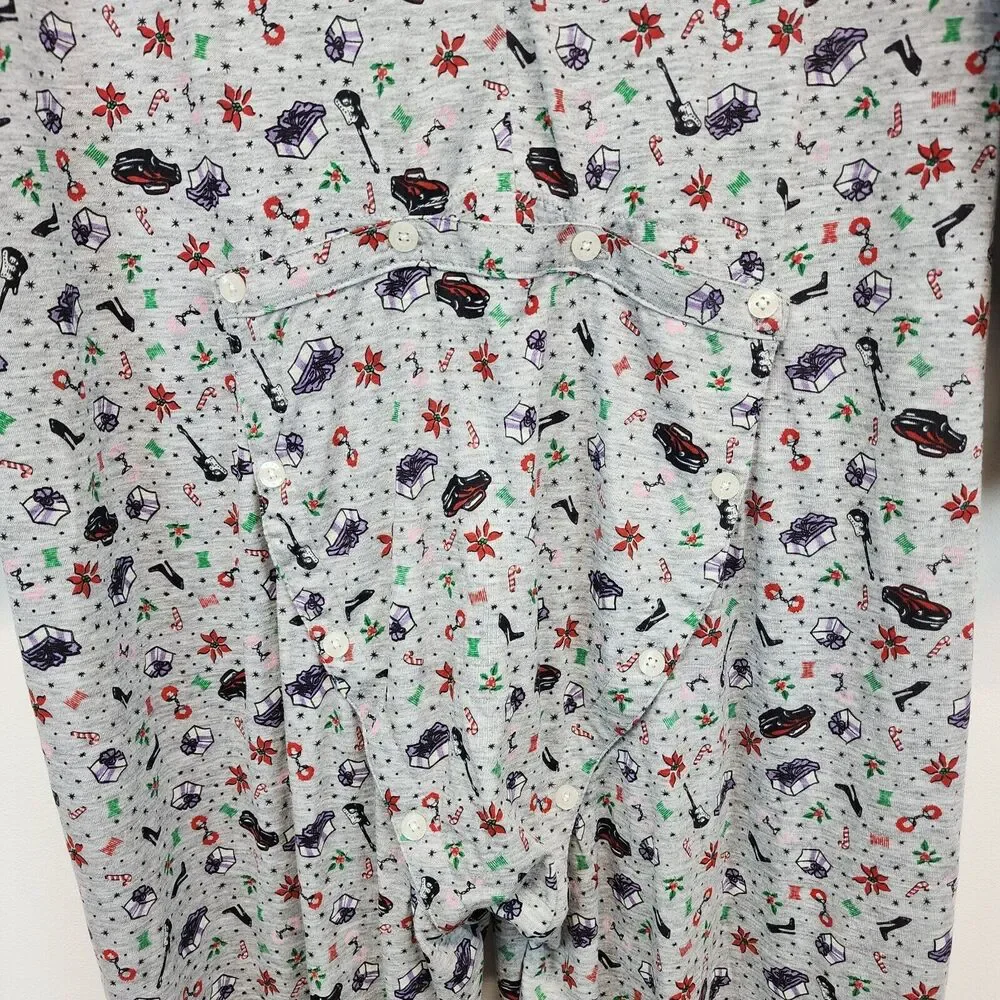 Savage X Fenty Mens Holiday Jumper Pajamas Size M Long Johns Open Back One Piece